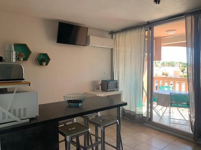 Rce Les Coraux, Cosy T1, Situe A 7' A Pied De La Et Du Centre, Clim, Wifi, Parking Prive, Piscines